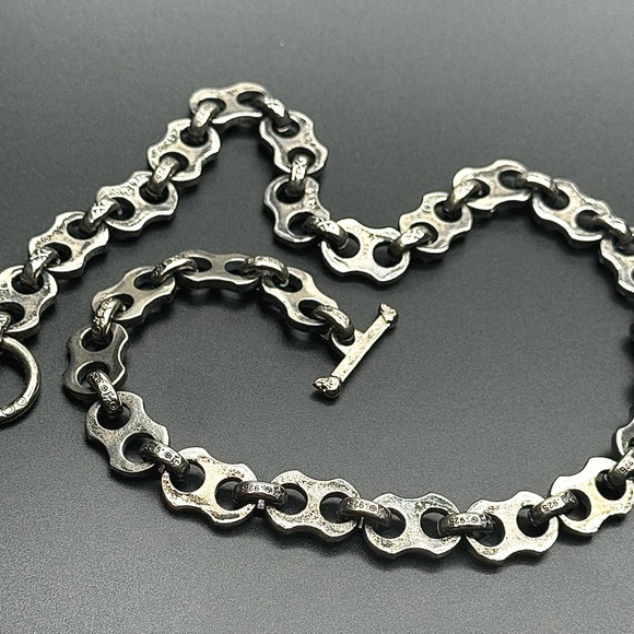 C'est Magnifique 80s Silver Heavy Industrial Link NECKLACE 23